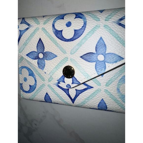 Louis Vuitton Blue Victorine Small Wallet - Excellent Condition - Picture 5 of 9